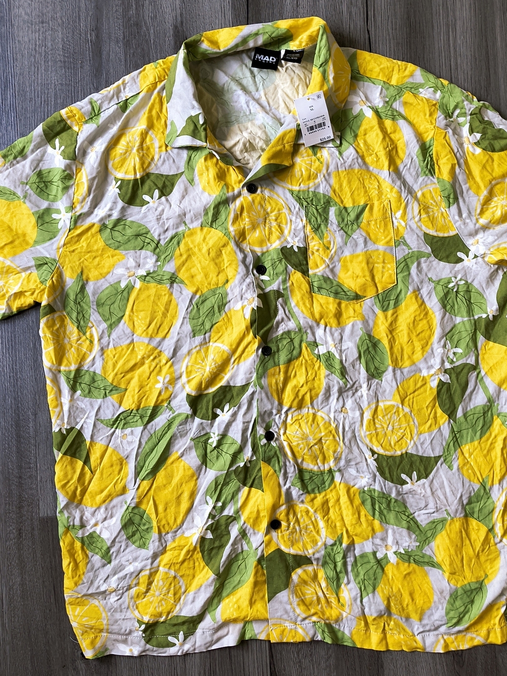 Men’s Yellow Citrus & Green Leaf Short Sleeve Button Shirt